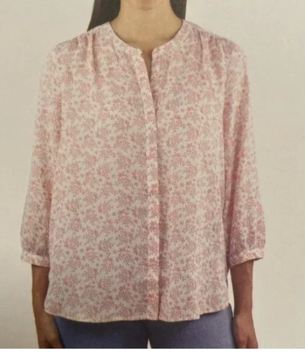 Jachs Girlfriend • Ladies' 3/4 Sleeve Blouse - SMALL